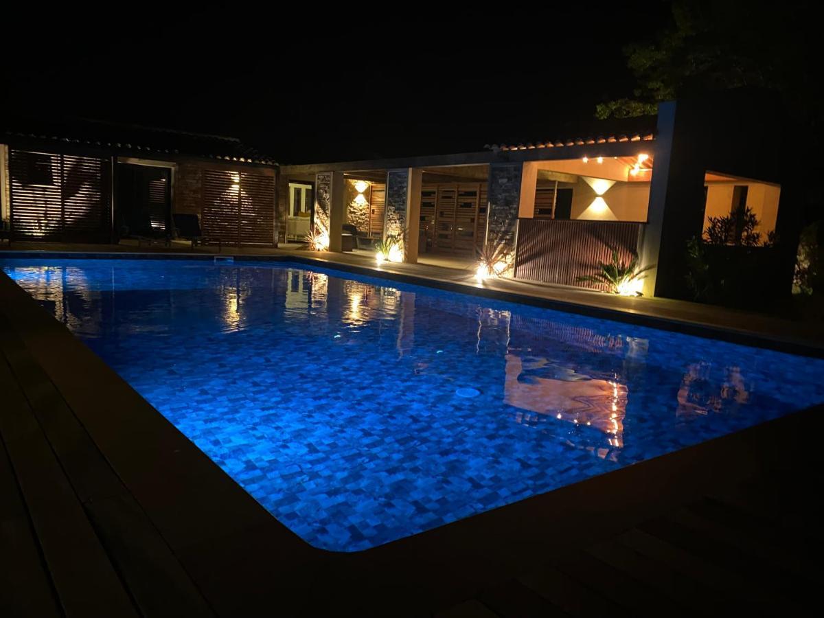 Magnifique Villa Avec Piscine Au Coeur Des Vignes Cogolin Eksteriør bilde