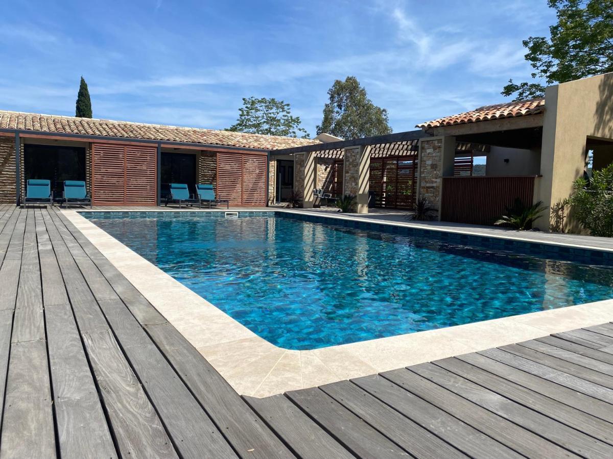 Magnifique Villa Avec Piscine Au Coeur Des Vignes Cogolin Eksteriør bilde