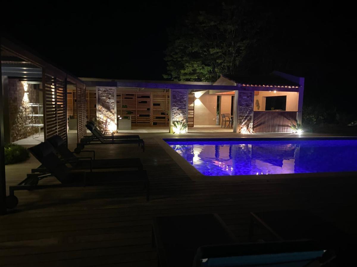 Magnifique Villa Avec Piscine Au Coeur Des Vignes Cogolin Eksteriør bilde