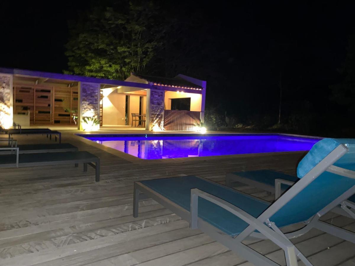Magnifique Villa Avec Piscine Au Coeur Des Vignes Cogolin Eksteriør bilde