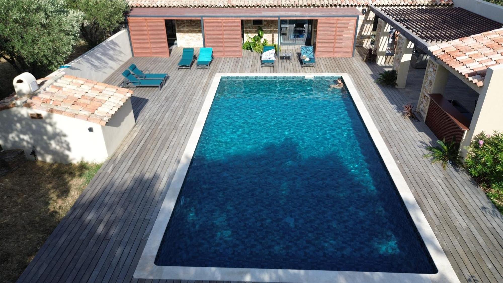 Magnifique Villa Avec Piscine Au Coeur Des Vignes Cogolin Eksteriør bilde
